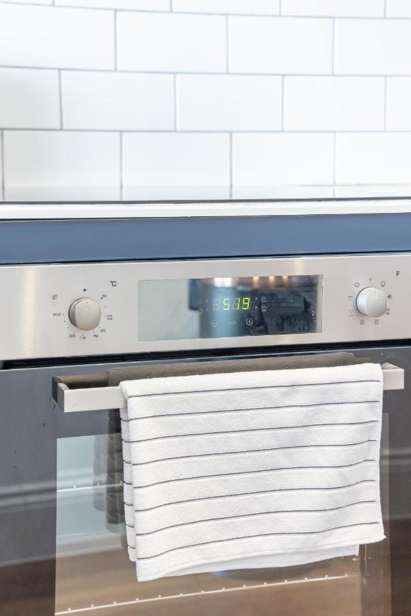 Apartament 2Cq*Morden Studio Flat *Moments Away From Brighton Seafront Zewnętrze zdjęcie