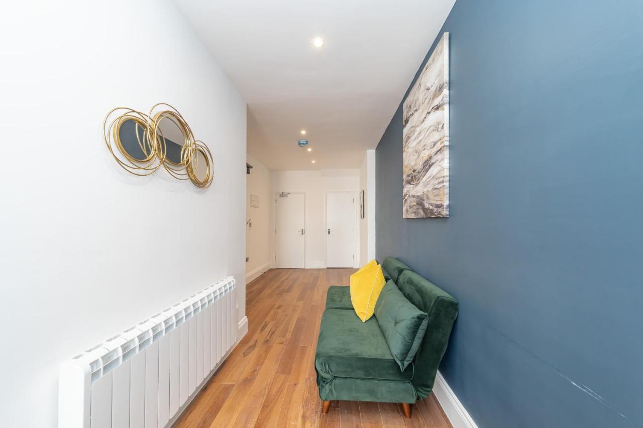 Apartament 2Cq*Morden Studio Flat *Moments Away From Brighton Seafront Zewnętrze zdjęcie